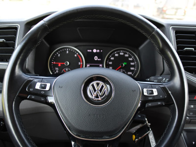Volkswagen Crafter 35 2.0 TDI L3H2 Highline PB Edition Cruise, Camera, Carplay, LED, 177pk, Automaat, Multimedia, Stoelverwarming, Uniek! foto 13