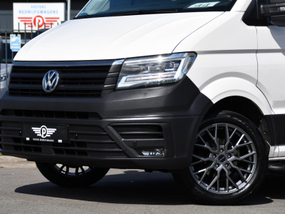 Volkswagen Crafter 35 2.0 TDI L3H2 PB Edition Camera, Cruise, Carplay, LED, Stoelverwarming, Clima, Multimedia, 177pk, Automaat, Uniek! foto 7