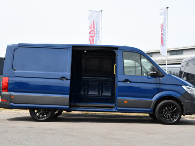 Volkswagen Crafter 35 2.0 TDI L3H2 PB Edition Cruise, Carplay, LED, Multimedia, Sensoren, Voorruit verwarming, 140pk, Automaat, Uniek! 11