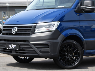 Volkswagen Crafter 35 2.0 TDI L3H2 PB Edition Cruise, Carplay, LED, Multimedia, Sensoren, Voorruit verwarming, 140pk, Automaat, Uniek! 7