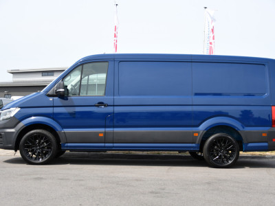 Volkswagen Crafter 35 2.0 TDI L3H2 PB Edition Cruise, Carplay, LED, Multimedia, Sensoren, Voorruit verwarming, 140pk, Automaat, Uniek! 9