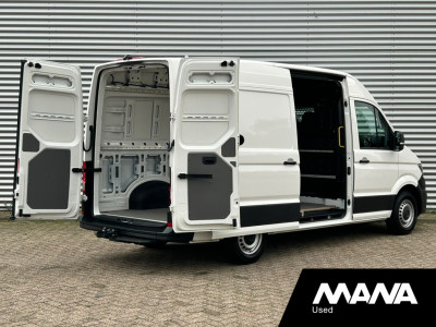 Volkswagen Crafter 35 2.0 TDI L3H3 140PK Automaat ZGAN! Cruise Airco Carplay Camera Trekhaak foto 5