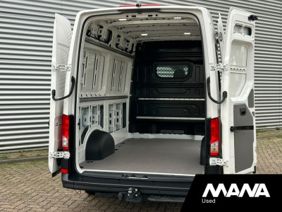 Volkswagen Crafter 35 2.0 TDI L3H3 140PK Automaat ZGAN! Cruise Airco Carplay Camera Trekhaak foto 8