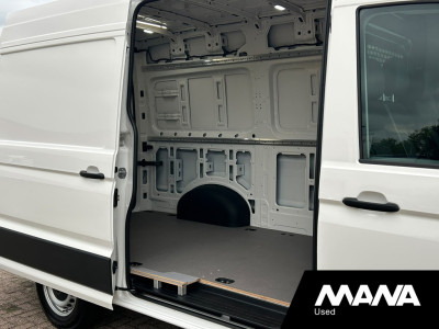 Volkswagen Crafter 35 2.0 TDI L3H3 140PK Automaat ZGAN! Cruise Airco Carplay Camera Trekhaak foto 9