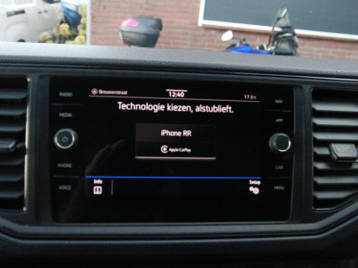 Volkswagen Crafter 35 2.0 TDI L3H3 177PK Automaat / Camera / App Connect / 3 zits foto 15