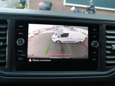 Volkswagen Crafter 35 2.0 TDI L3H3 177PK Automaat / Camera / App Connect / 3 zits foto 17