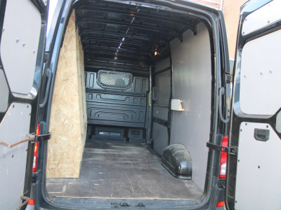Volkswagen Crafter 35 2.0 TDI L3H3 177PK Automaat / Camera / App Connect / 3 zits foto 7