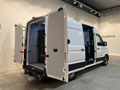 Volkswagen Crafter 35 2.0 TDI L3H3 180 PK Automaat / Euro 6 / Servicebus / Modul-System Inrichting / Euro 6 / 220V. / Trekhaak 3.000 KG / Airco / Adap. Cruise Control / Camera / CarPlay / 7.200 KM !! foto 2