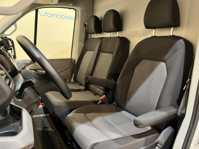 Volkswagen Crafter 35 2.0 TDI L3H3 180 PK Automaat / Euro 6 / Servicebus / Modul-System Inrichting / Euro 6 / 220V. / Trekhaak 3.000 KG / Airco / Adap. Cruise Control / Camera / CarPlay / 7.200 KM !! foto 8