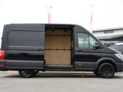 Volkswagen Crafter 35 2.0 TDI L3H3 Black Edition Camera, Adaptieve Cruise, Carplay, LED, Trekhaak, Voorruitverwarming, Sensoren, 177pk, Automaat, Uniek! 11
