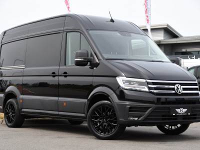 Volkswagen Crafter 35 2.0 TDI L3H3 Black Edition Camera, Adaptieve Cruise, Carplay, LED, Trekhaak, Voorruitverwarming, Sensoren, 177pk, Automaat, Uniek! 5