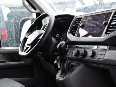 Volkswagen Crafter 35 2.0 TDI L3H3 Black Edition Camera, Carplay, LED, 177pk, Automaat, Standkachel, Geveerde stoel, Uniek! foto 15