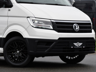 Volkswagen Crafter 35 2.0 TDI L3H3 PB Edition Adaptieve Cruise, Camera, LED, Carplay, Trekhaak, Automaat, 140pk, Sensoren, Multimedia, Uniek! foto 8