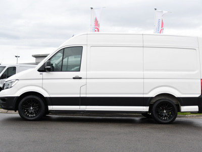 Volkswagen Crafter 35 2.0 TDI L3H3 PB Edition Adaptieve Cruise, Camera, LED, Carplay, Trekhaak, Automaat, 140pk, Sensoren, Multimedia, Uniek! foto 9