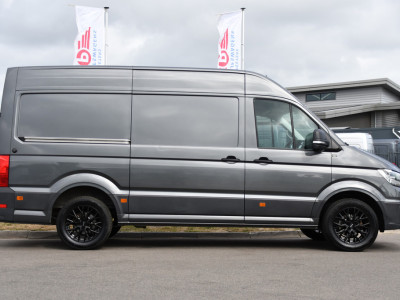 Volkswagen Crafter 35 2.0 TDI L3H3 PB Edition Camera, Adaptieve Cruise, Carplay, LED, Clima, 177pk, Automaat, Voorruit verwarming, Massage stoel, Uniek! 10