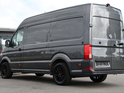 Volkswagen Crafter 35 2.0 TDI L3H3 PB Edition Camera, Adaptieve Cruise, Carplay, LED, Clima, 177pk, Automaat, Voorruit verwarming, Massage stoel, Uniek! 3
