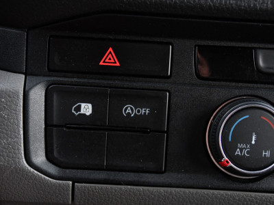 Volkswagen Crafter 35 2.0 TDI L3H3 PB Edition Camera, Adaptieve Cruise, Carplay, LED, Trekhaak, Multimedia, 140pk, Automaat, Sensoren, Uniek! foto 21