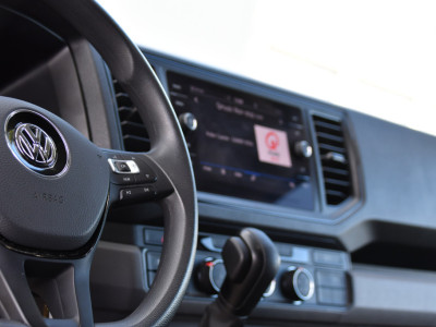 Volkswagen Crafter 35 2.0 TDI L3H3 PB Edition Camera, Cruise, Carplay, 140pk, Trekhaak, Carbolt, Automaat, Sensoren, Geveerde stoel, Uniek! foto 13