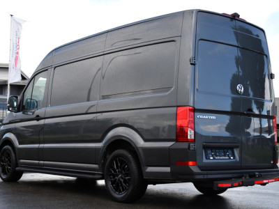 Volkswagen Crafter 35 2.0 TDI L3H3 PB Edition Camera, Cruise, Carplay, 140pk, Trekhaak, Carbolt, Automaat, Sensoren, Geveerde stoel, Uniek! foto 3