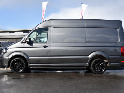 Volkswagen Crafter 35 2.0 TDI L3H3 PB Edition Camera, Cruise, Carplay, 140pk, Trekhaak, Carbolt, Automaat, Sensoren, Geveerde stoel, Uniek! foto 9