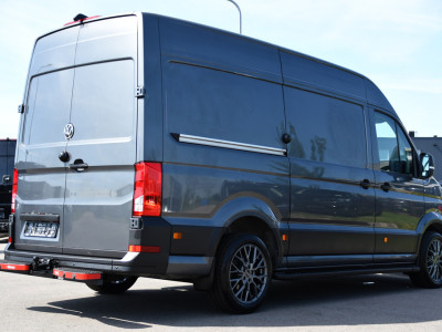 Volkswagen Crafter 35 2.0 TDI L3H3 PB Edition Camera, Cruise, Carplay, LED, Automaat, Sensoren, 140pk, Trekhaak, Multimedia, Uniek! foto 6