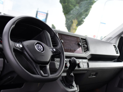 Volkswagen Crafter 35 2.0 TDI L3H3 PB Edition MARGE! Adaptieve Cruise, Camera, Carplay, 2 x Schuifdeur, Multimedia, LED, 177pk, Automaat, Stoelverwarming, Trekhaak, Uniek! foto 12
