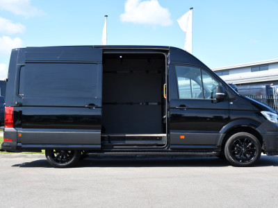 Volkswagen Crafter 35 2.0 TDI L3H3 RWD Black Edition Camera, Adaptieve Cruise, 3500kg Trekhaak, Automaat, LED, Geveerde stoel, 164pk, Massage stoel, Uniek! foto 11