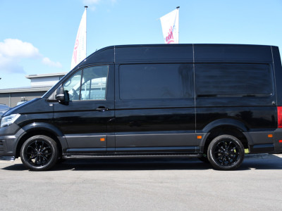 Volkswagen Crafter 35 2.0 TDI L3H3 RWD Black Edition Camera, Adaptieve Cruise, 3500kg Trekhaak, Automaat, LED, Geveerde stoel, 164pk, Massage stoel, Uniek! foto 9