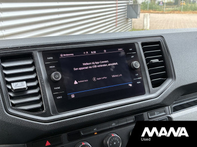 Volkswagen Crafter 35 2.0 TDI L4 Bakwagen Airco Carplay Laadklep 750kg Lat om Lat Lederen bekleding 18