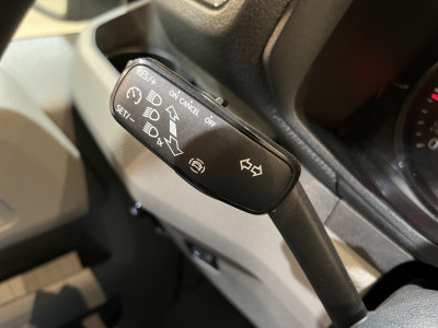 Volkswagen Crafter 35 2.0 TDI L4H3 180 PK / Euro 6 / Trekhaak 3.000 KG / Airco / CarPlay / Cruise Control / PDC / 57.400 KM !! foto 10