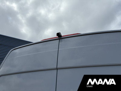 Volkswagen Crafter 35 2.0 TDI L4H3 Airco Camera Sensoren foto 10