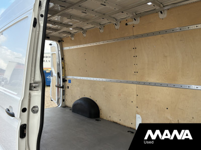 Volkswagen Crafter 35 2.0 TDI L4H3 Airco Camera Sensoren foto 8