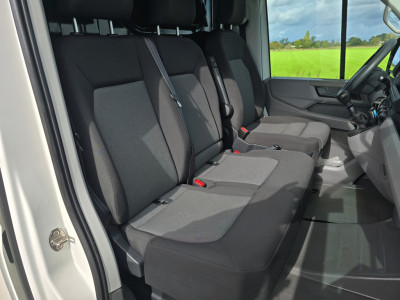 Volkswagen Crafter 35 2.0 TDI L4H3 Comfortline - 140 Pk - Euro 6 - Airco - Cruise Control foto 12