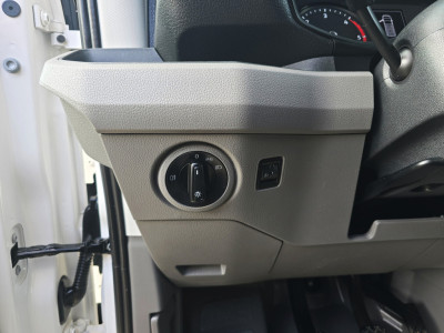Volkswagen Crafter 35 2.0 TDI L4H3 Comfortline - 140 Pk - Euro 6 - Airco - Cruise Control foto 19