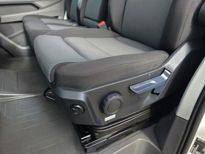 Volkswagen Crafter 35 2.0 TDI L4H3 Comfortline - 140 Pk - Euro 6 - Airco - Cruise Control foto 21