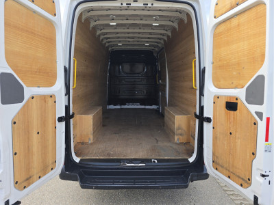 Volkswagen Crafter 35 2.0 TDI L4H3 Comfortline - 140 Pk - Euro 6 - Airco - Cruise Control foto 6