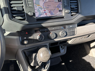 Volkswagen Crafter 35 2.0 TDI RWD L2H2 DC Dubbele cabine Highline 177pk achterwielaanrijving foto 10