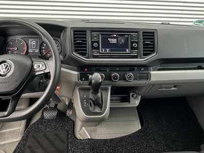 Volkswagen Crafter 35 2.0 TDI bakwagen met laadklep automaat 177pk! foto 2