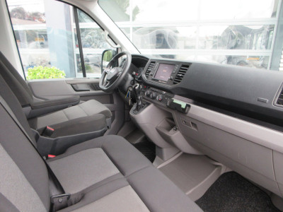 Volkswagen Crafter 35 2.0 TDI ,euro 6 ,automaat, camera ,navigatie, L3H2 (L2H1) trekhaak foto 7