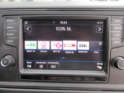 Volkswagen Crafter 35 2.0 TDI ,euro 6 ,automaat, camera ,navigatie, L3H2 (L2H1) trekhaak foto 8
