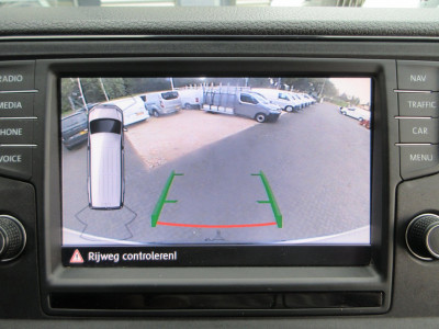 Volkswagen Crafter 35 2.0 TDI ,euro 6 ,automaat, camera ,navigatie, L3H2 (L2H1) trekhaak foto 9