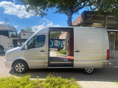 Volkswagen Crafter 35 2.5 TDI L2H2 DC Trendline / Airco / Automaat / Cruise Control / 100KW=166PK/ 2X Zijdeur L+R / foto 2