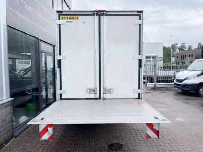 Volkswagen Crafter 50 2.0 TDI Koelwagen Bakwagen Laadklep Dag- NachtKoeling Dubbellucht foto 4