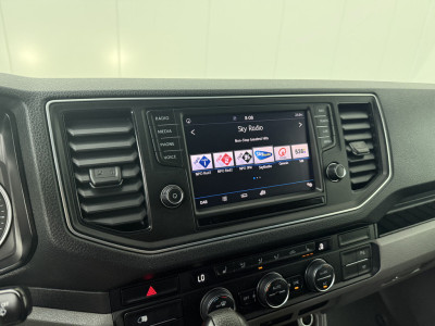 Volkswagen Crafter e-Crafter L3H3 36 kWh | Elektrisch | Navigatie | Camera | Airco | 3-Zits | Cruise 18