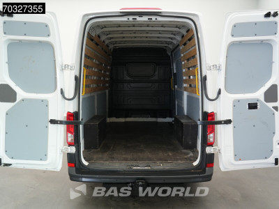 Volkswagen Crafter 102pk L3H3 Trekhaak Airco Cruise Parkeersensoren v+a Euro6 L2H2 Airco Trekhaak Cruise control 8