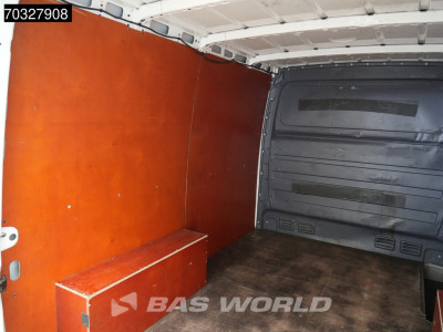 Volkswagen Crafter 109pk L1H1 Airco Cruise Parkeersensoren Euro6 L1 Airco Cruise control foto 12