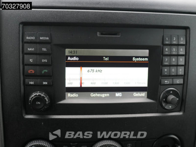 Volkswagen Crafter 109pk L1H1 Airco Cruise Parkeersensoren Euro6 L1 Airco Cruise control foto 18