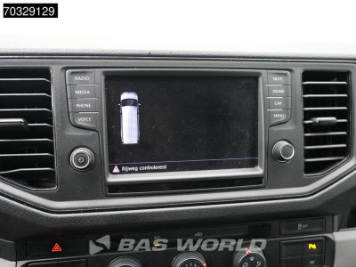 Volkswagen Crafter 140pk Automaat L3H3 Airco Cruise Parkeersensoren v+a Euro6 L2H2 Airco Cruise control 17