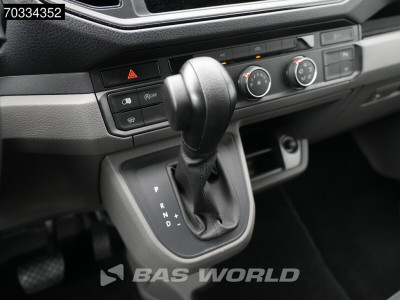 Volkswagen Crafter 140pk Automaat L3H3 Airco Navi Carplay Cruise Trekhaak Euro6 L2H2 Airco Trekhaak Cruise control foto 18