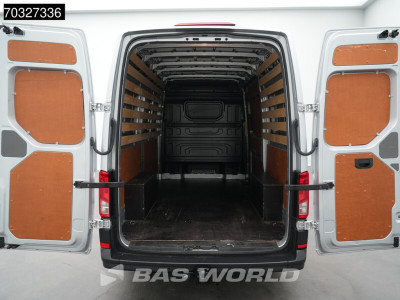 Volkswagen Crafter 140pk Automaat L3H3 Trekhaak Airco Cruise Parkeersensoren v+a APK 05-2027 Euro6 L2H2 Airco Trekhaak Cruise control 7